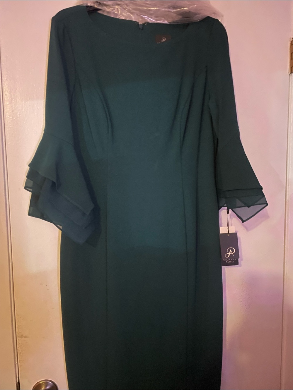 Adrianna Papell Knit Crepe Tiered Sleeve Dress (Size 10) (BRAND NEW, WITH TAGS)